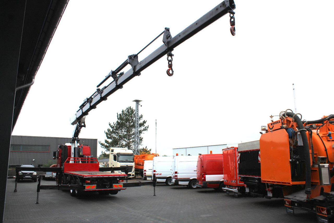 Volvo FM 480 8x2 Pritsche + FASSI F800XP Kran 6x - Tovornjak s kesonom, Tovornjak z dvigalom: slika 4 Volvo FM 480 8x2 Pritsche + FASSI F800XP Kran 6x - Tovornjak s kesonom, Tovornjak z dvigalom: slika 4