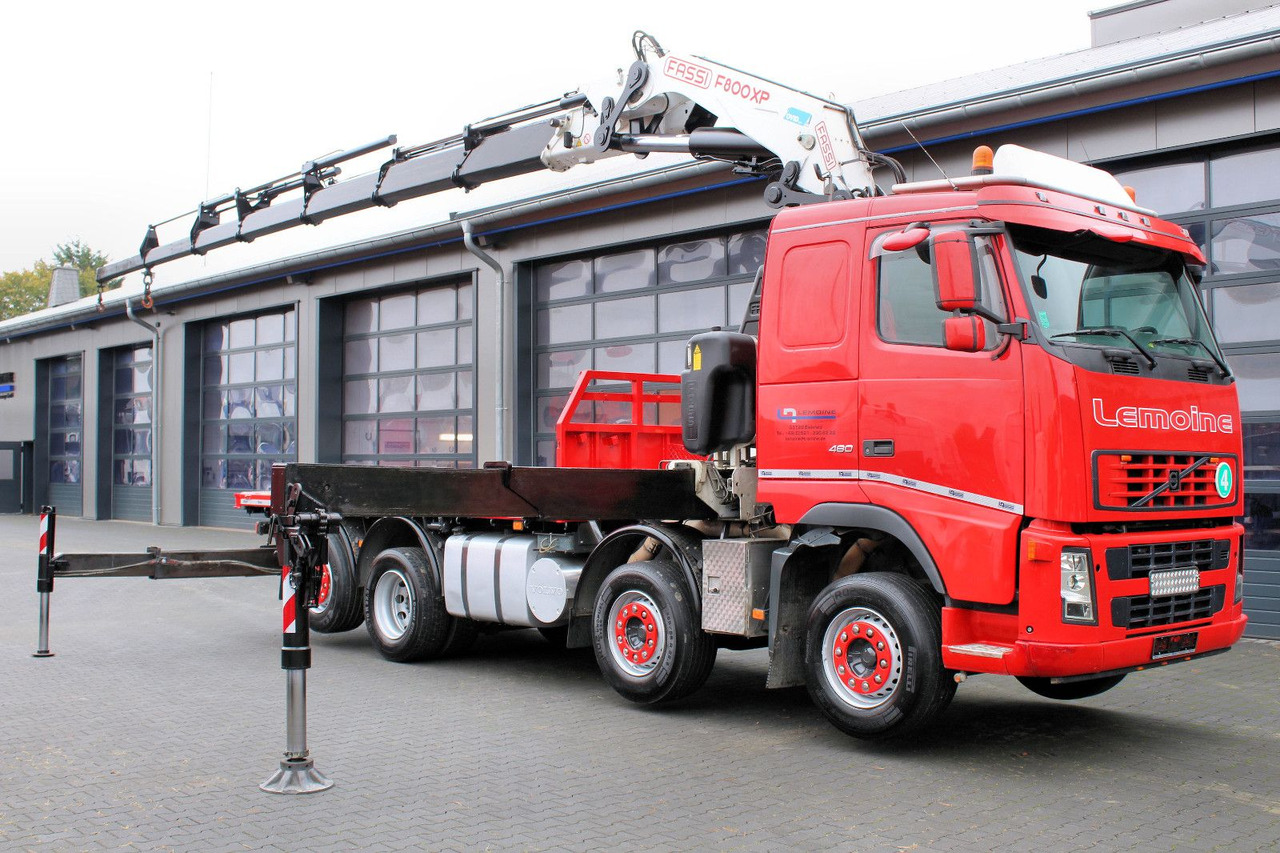 Volvo FM 480 8x2 Pritsche + FASSI F800XP Kran 6x - Tovornjak s kesonom, Tovornjak z dvigalom: slika 2 Volvo FM 480 8x2 Pritsche + FASSI F800XP Kran 6x - Tovornjak s kesonom, Tovornjak z dvigalom: slika 2
