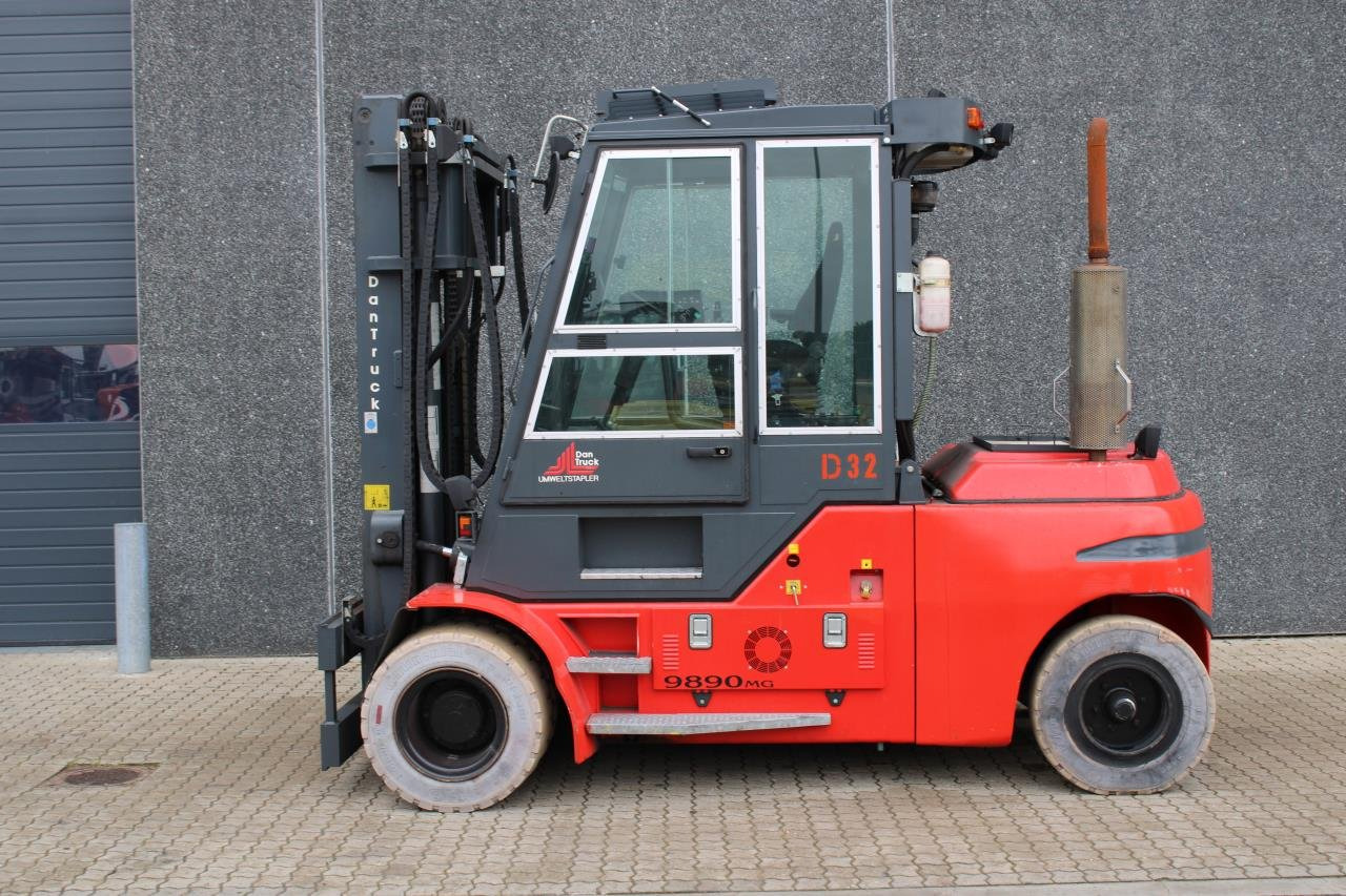 Dantruck 9890GD - Plinski viličar: slika 1 Dantruck 9890GD - Plinski viličar: slika 1