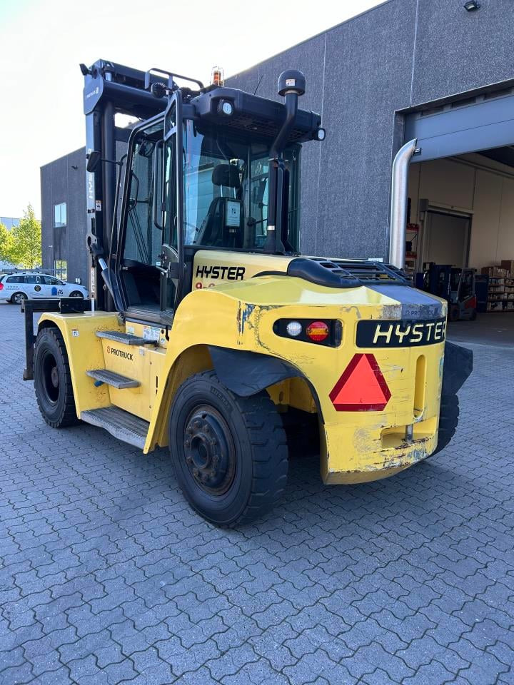 Hyster H9.00XM-6 - Diesel viličar: slika 4 Hyster H9.00XM-6 - Diesel viličar: slika 4