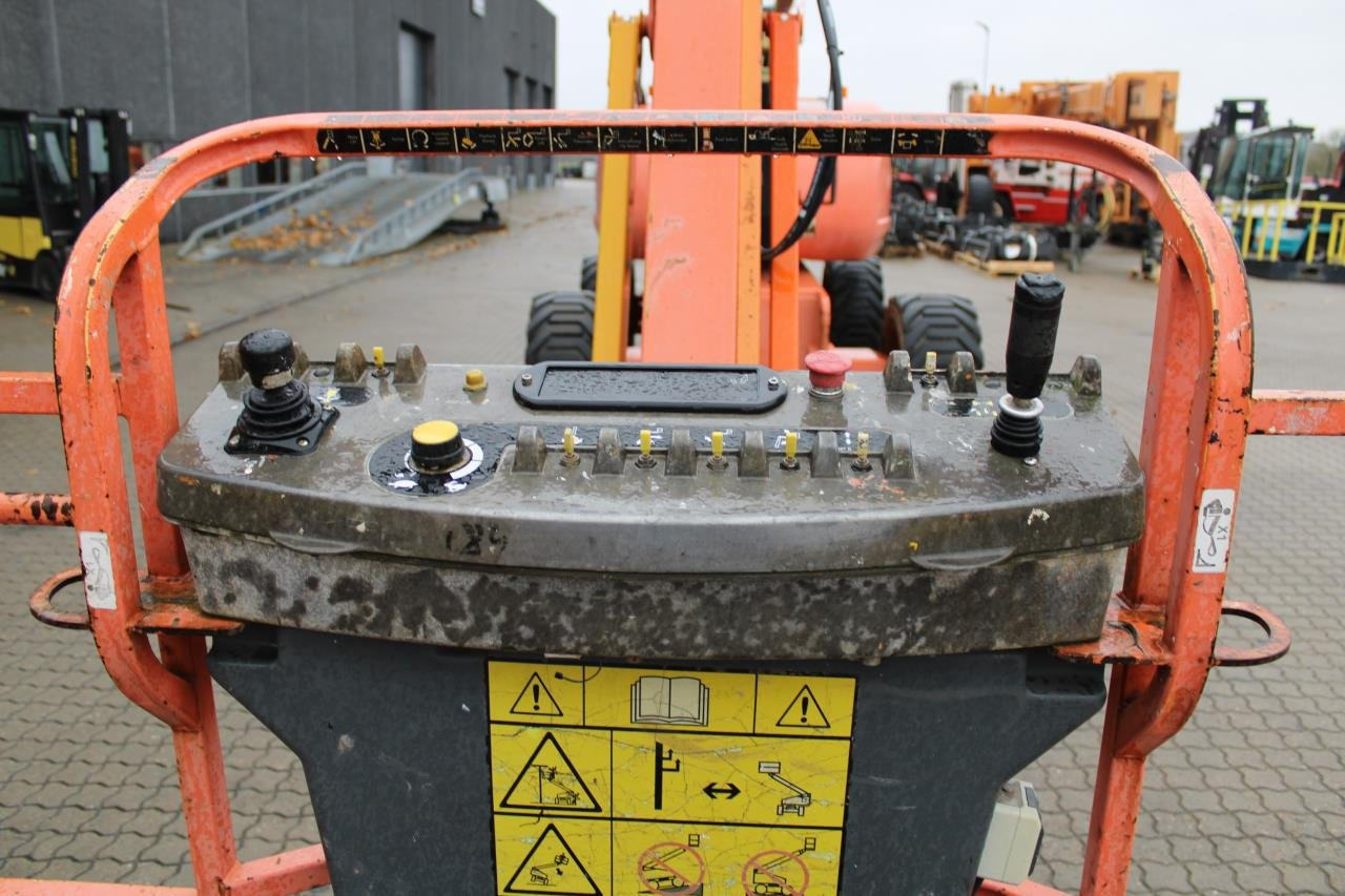 JLG 800AJ - Zglobna dvižna ploščad: slika 4 JLG 800AJ - Zglobna dvižna ploščad: slika 4