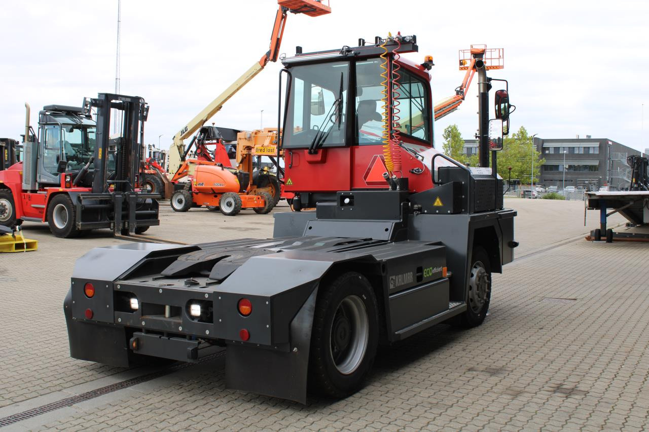 Kalmar TRL618I 4X4 - Terminalski traktor: slika 3 Kalmar TRL618I 4X4 - Terminalski traktor: slika 3