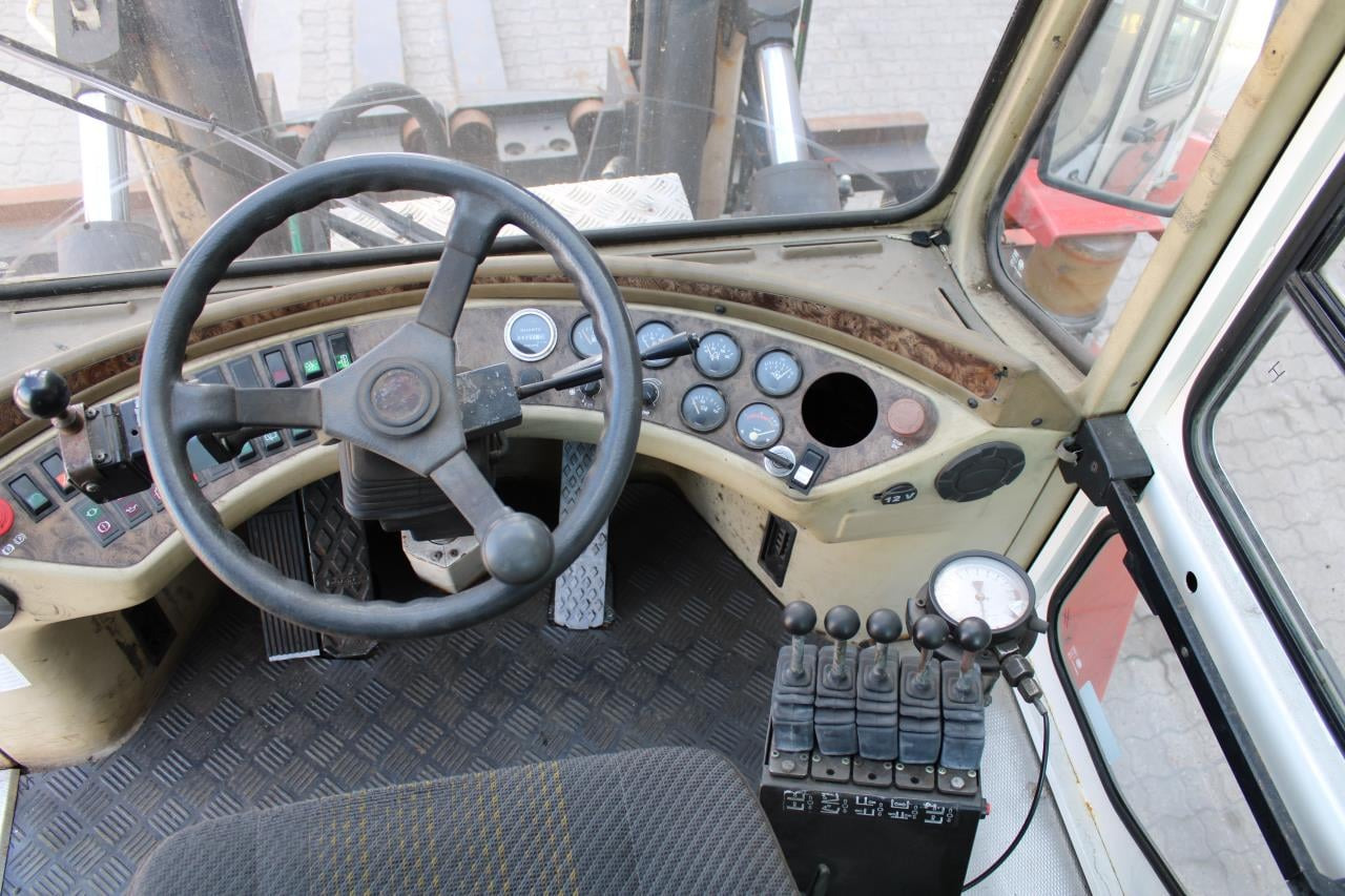 SveTruck 1260-30 - Diesel viličar: slika 4 SveTruck 1260-30 - Diesel viličar: slika 4