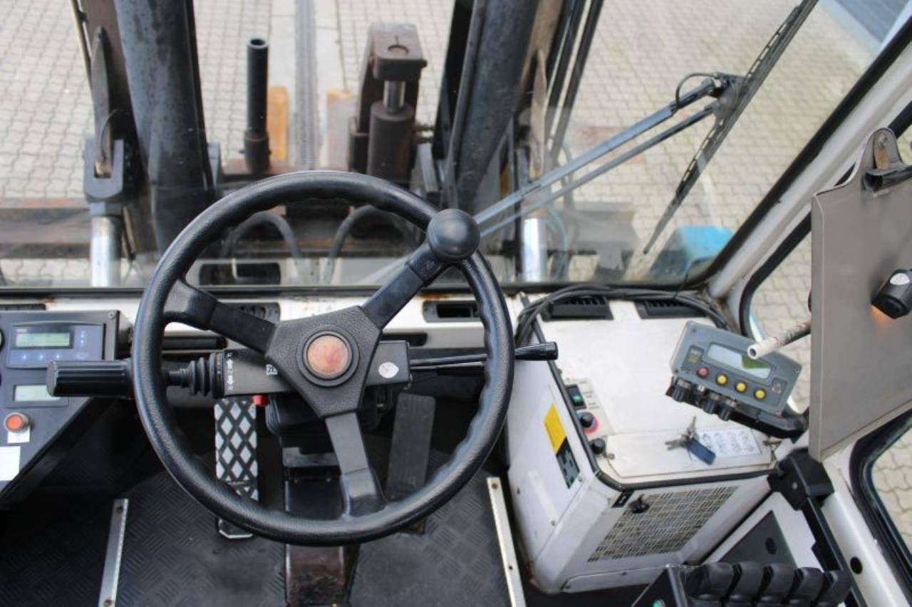 SveTruck 136120-35 - Diesel viličar: slika 4 SveTruck 136120-35 - Diesel viličar: slika 4