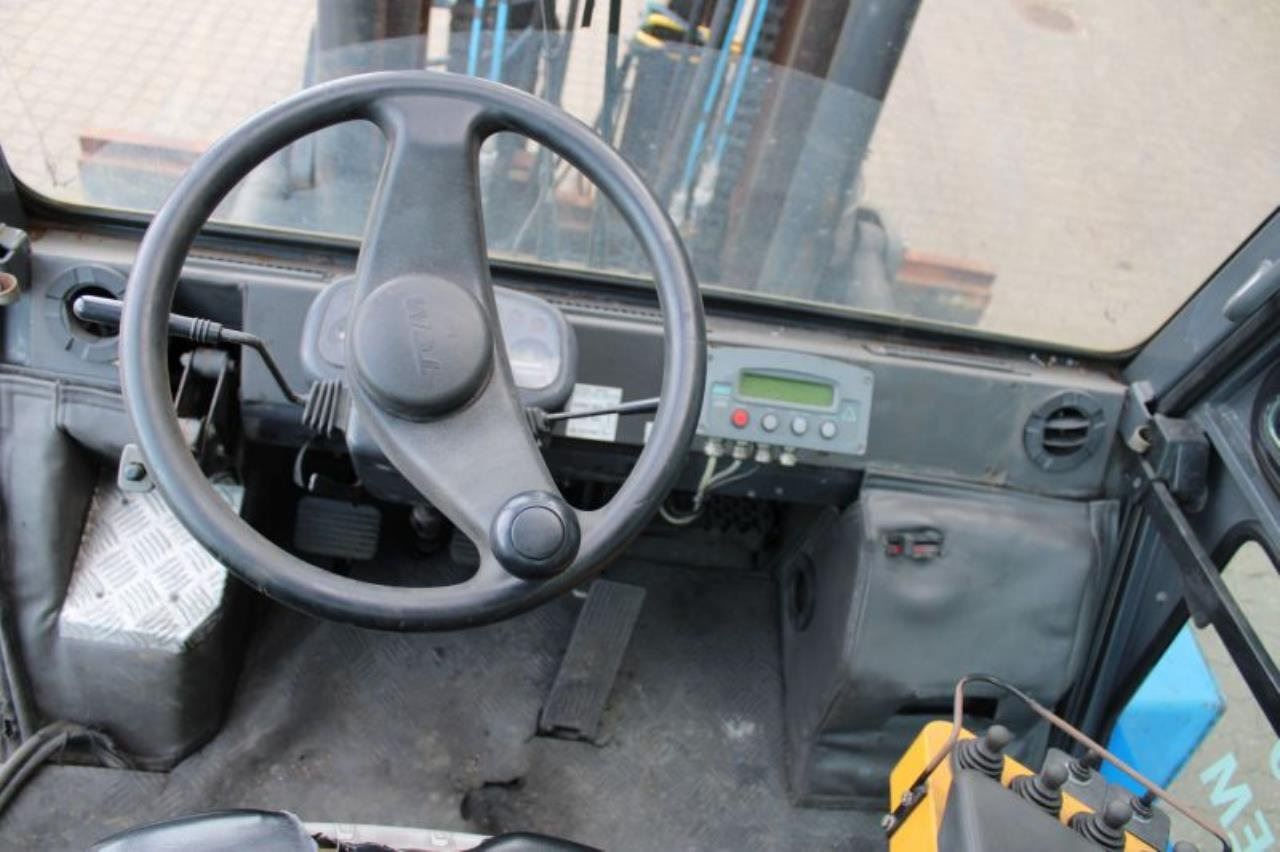 TCM FD80 - Diesel viličar: slika 4 TCM FD80 - Diesel viličar: slika 4