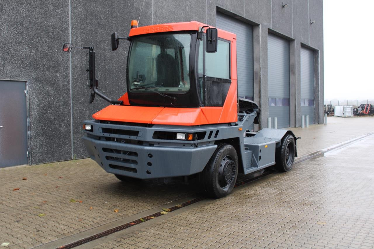 Terberg RT222 - Terminalski traktor: slika 2 Terberg RT222 - Terminalski traktor: slika 2