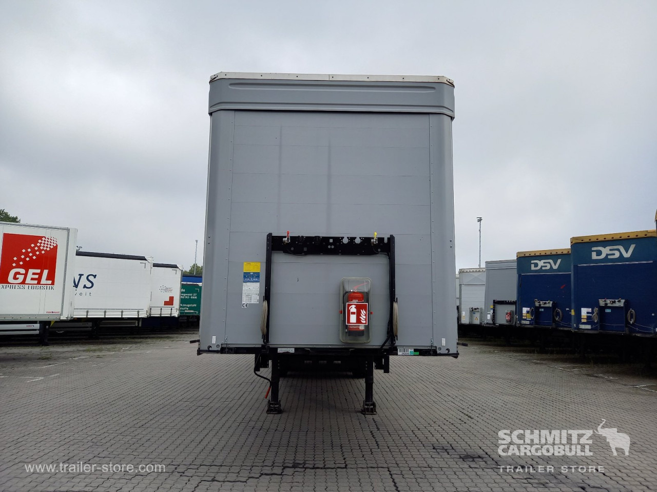 KOEGEL Auflieger Curtainsider Coil - Polprikolica s ponjavo: slika 2 KOEGEL Auflieger Curtainsider Coil - Polprikolica s ponjavo: slika 2