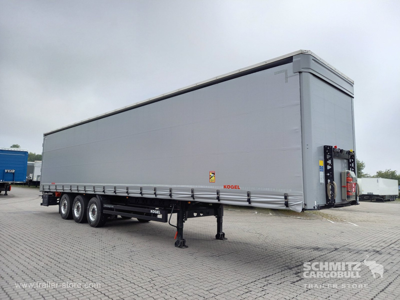 KOEGEL Auflieger Curtainsider Coil - Polprikolica s ponjavo: slika 1 KOEGEL Auflieger Curtainsider Coil - Polprikolica s ponjavo: slika 1