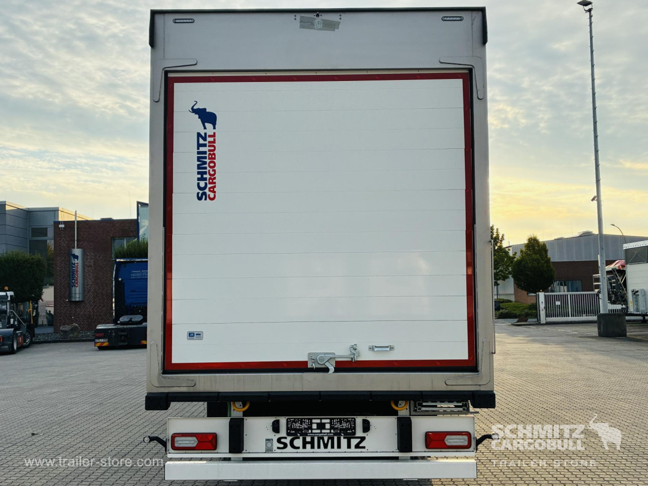 SCHMITZ Auflieger Tiefkühler Standard Double deck - Izotermična polprikolica: slika 3 SCHMITZ Auflieger Tiefkühler Standard Double deck - Izotermična polprikolica: slika 3