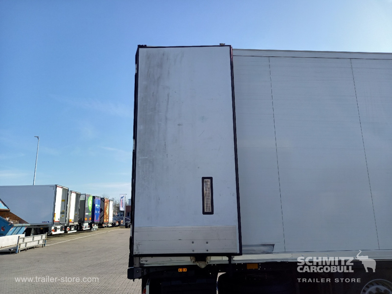 SCHMITZ Auflieger Tiefkühler Standard Double deck - Izotermična polprikolica: slika 4 SCHMITZ Auflieger Tiefkühler Standard Double deck - Izotermična polprikolica: slika 4