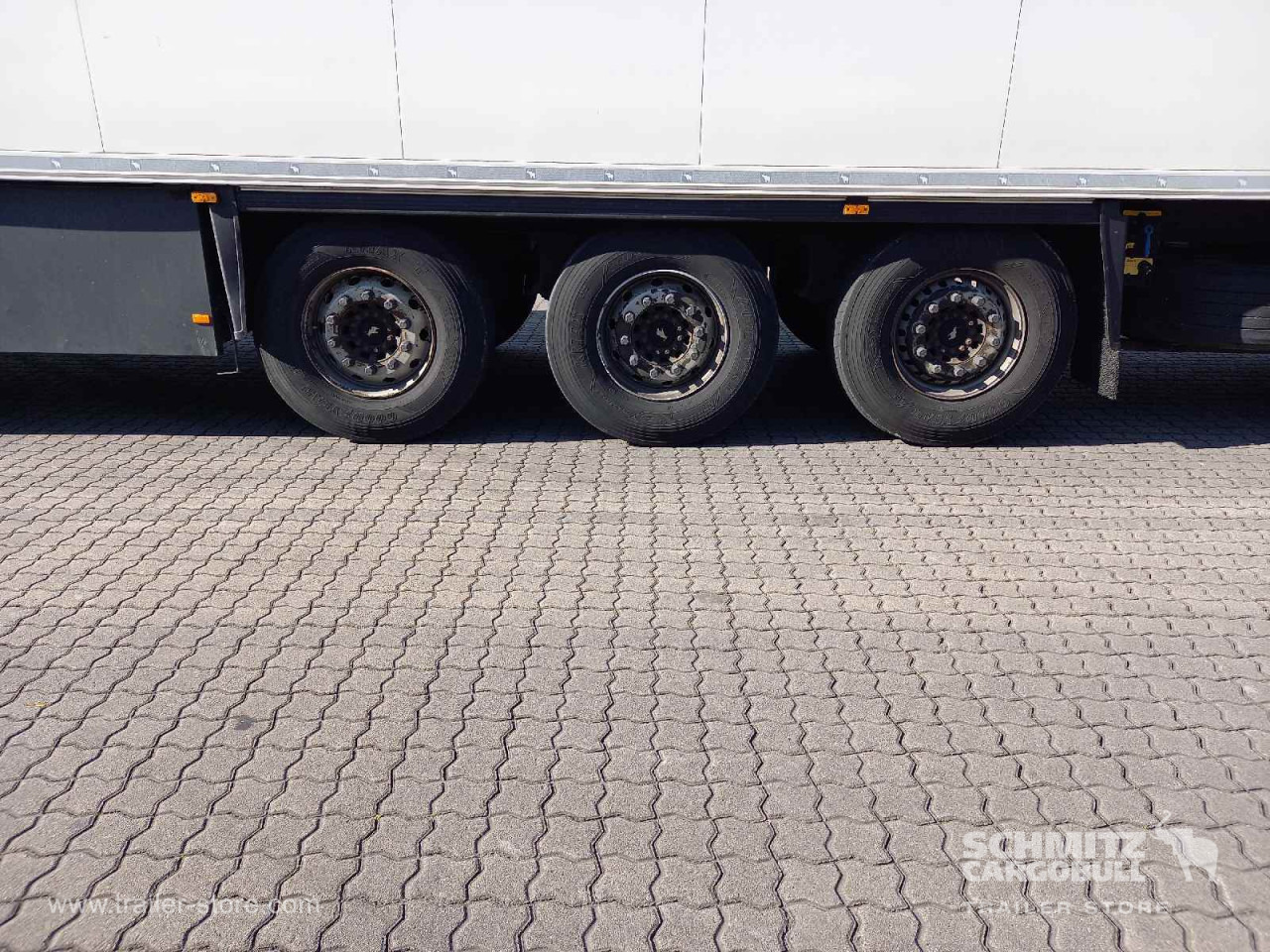 SCHMITZ Auflieger Tiefkühler Standard Double deck - Izotermična polprikolica: slika 2 SCHMITZ Auflieger Tiefkühler Standard Double deck - Izotermična polprikolica: slika 2