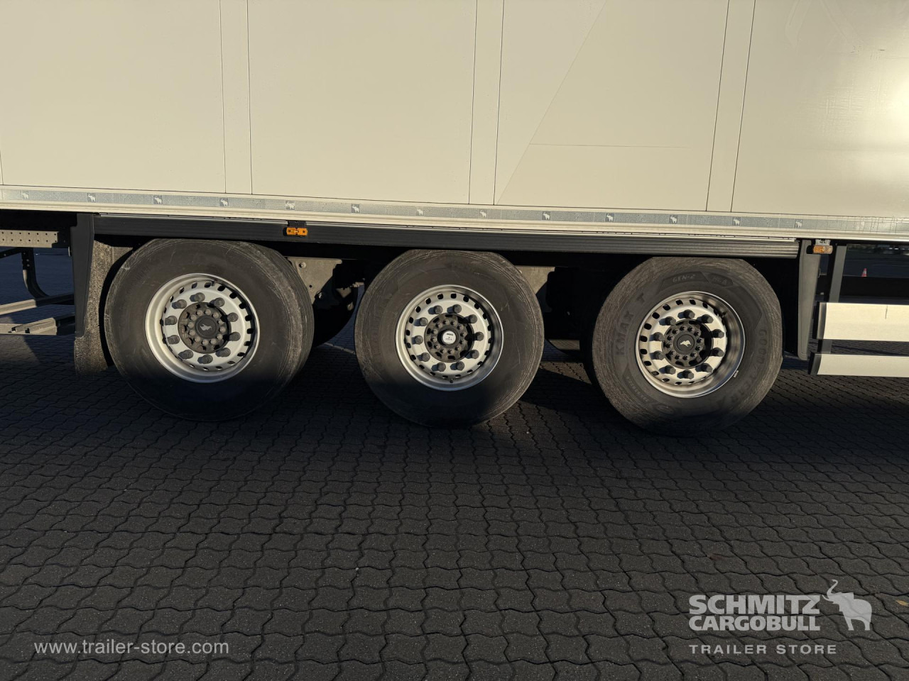 SCHMITZ Auflieger Tiefkühler Standard Double deck - Izotermična polprikolica: slika 3 SCHMITZ Auflieger Tiefkühler Standard Double deck - Izotermična polprikolica: slika 3