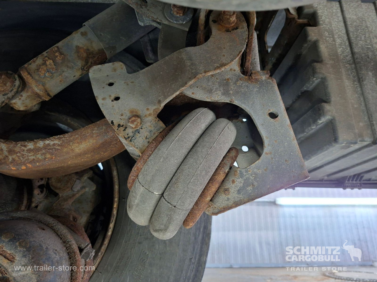 SCHMITZ Auflieger Tiefkühler Standard Double deck - Izotermična polprikolica: slika 2 SCHMITZ Auflieger Tiefkühler Standard Double deck - Izotermična polprikolica: slika 2