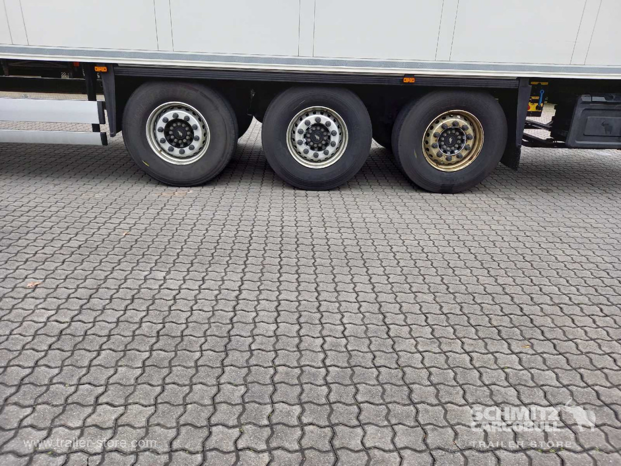 SCHMITZ Auflieger Tiefkühler Standard Double deck - Izotermična polprikolica: slika 5 SCHMITZ Auflieger Tiefkühler Standard Double deck - Izotermična polprikolica: slika 5