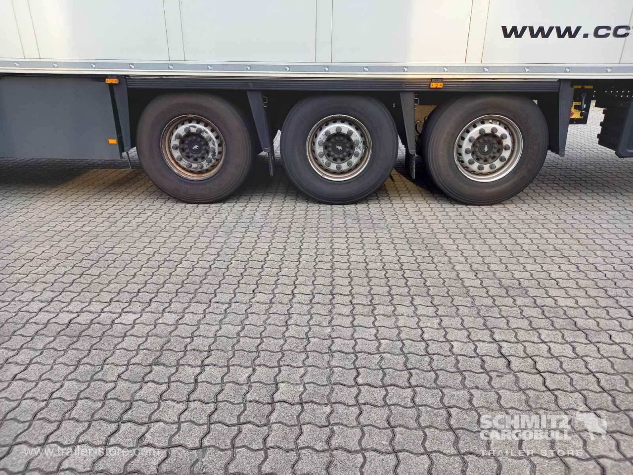 SCHMITZ Auflieger Tiefkühler Standard Double deck - Izotermična polprikolica: slika 2 SCHMITZ Auflieger Tiefkühler Standard Double deck - Izotermična polprikolica: slika 2