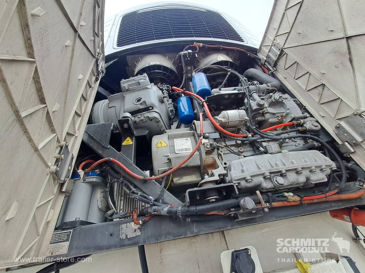 SCHMITZ Auflieger Tiefkühler Standard Double deck - Izotermična polprikolica: slika 2 SCHMITZ Auflieger Tiefkühler Standard Double deck - Izotermična polprikolica: slika 2