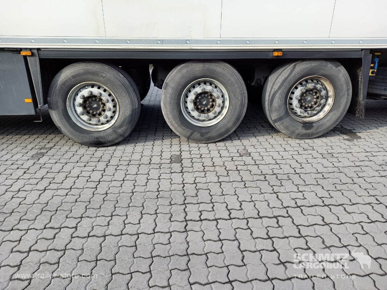 SCHMITZ Auflieger Tiefkühler Standard Double deck - Izotermična polprikolica: slika 2 SCHMITZ Auflieger Tiefkühler Standard Double deck - Izotermična polprikolica: slika 2