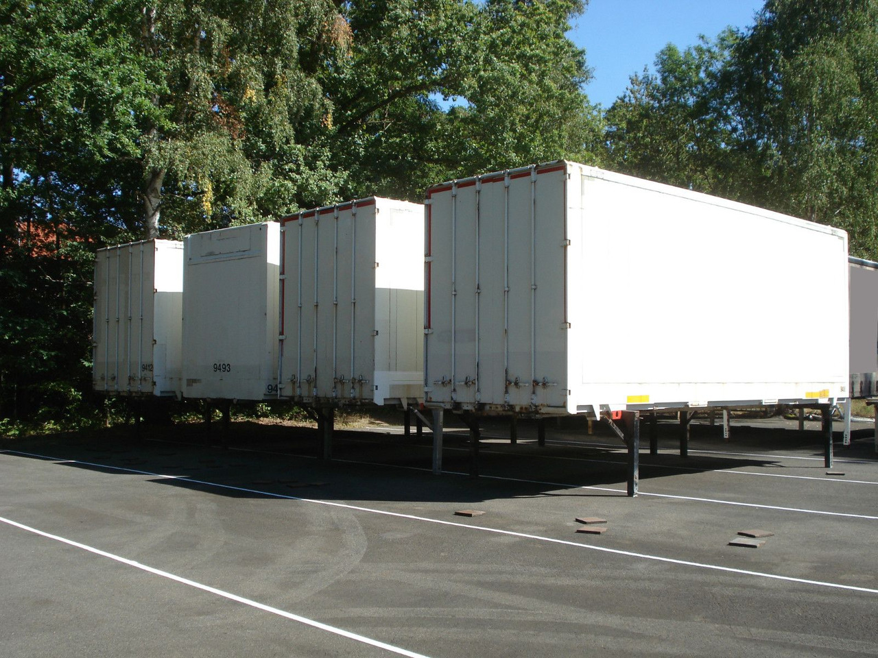 Krone WK 7,7 STG Kleider Textil Jumbo C 7,82 - Prikolica zabojnik: slika 1 Krone WK 7,7 STG Kleider Textil Jumbo C 7,82 - Prikolica zabojnik: slika 1