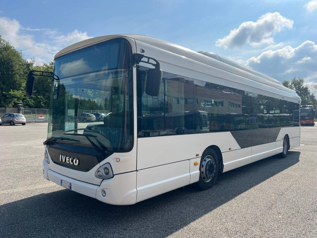 N.1 IVECO GX330ELEC – Anno 2019 - Mestni avtobus: slika 1 N.1 IVECO GX330ELEC – Anno 2019 - Mestni avtobus: slika 1