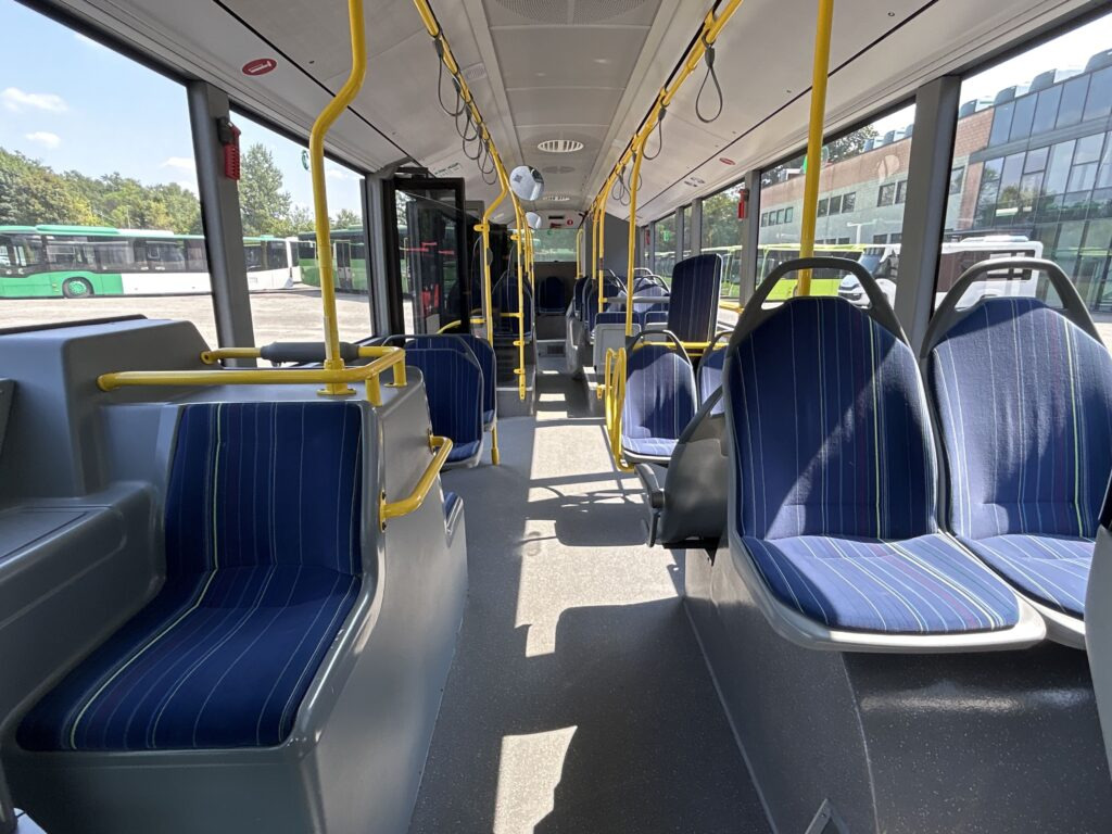 Mestni avtobus N.1 MERCEDES BENZ CITARO O530 – Anno 2012: slika 9
