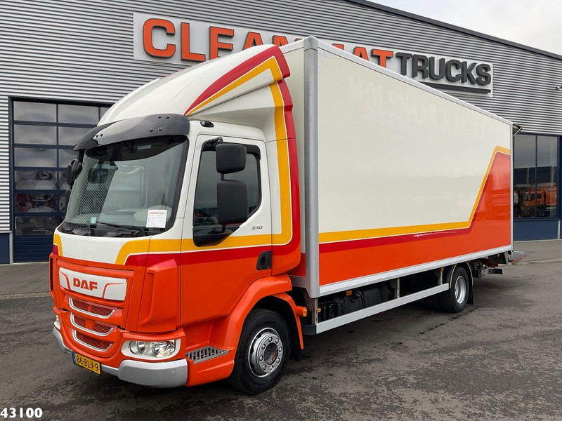 DAF FA LF 210 Euro 6 with DHollandia taillift - Tovornjak zabojnik: slika 1 DAF FA LF 210 Euro 6 with DHollandia taillift - Tovornjak zabojnik: slika 1