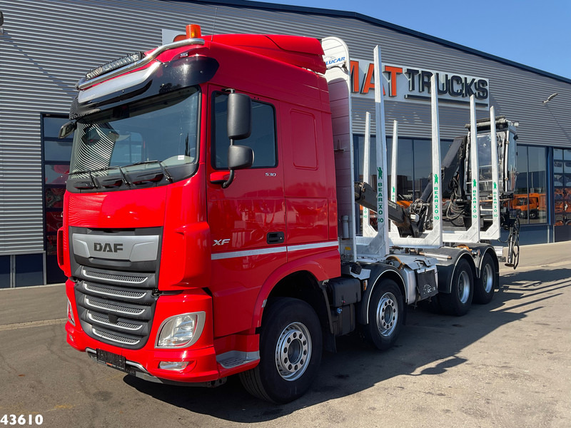 DAF FAD XF 530 8x4 Holzkran - Tovornjak z dvigalom: slika 3 DAF FAD XF 530 8x4 Holzkran - Tovornjak z dvigalom: slika 3