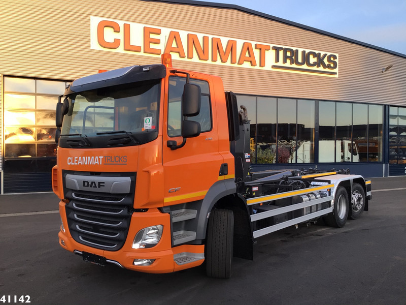 DAF FAN CF 430 VDL 21 Ton haakarmsysteem - Kotalni prekucni tovornjak: slika 2 DAF FAN CF 430 VDL 21 Ton haakarmsysteem - Kotalni prekucni tovornjak: slika 2