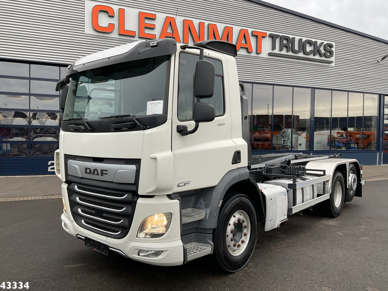DAF FAN CF 450 Euro 6 ZF Intarder VDL 21 Ton haakarmsysteem - Kotalni prekucni tovornjak: slika 2 DAF FAN CF 450 Euro 6 ZF Intarder VDL 21 Ton haakarmsysteem - Kotalni prekucni tovornjak: slika 2