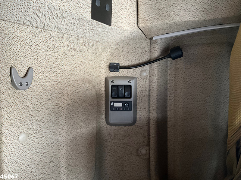 Tovornjak z dvigalom DAF FAX 85 CF 410 HMF 85 Tonmeter laadkraan + Fly-jib: slika 18
