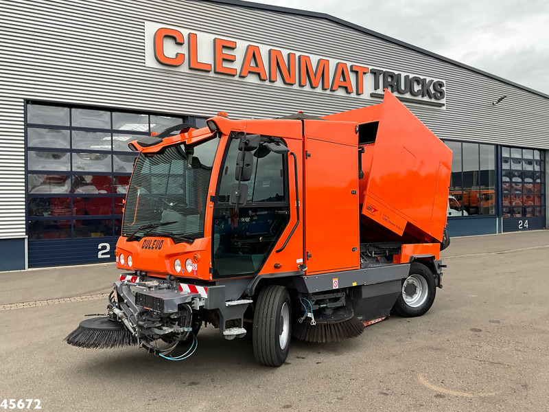 Dulevo 6000T Euro 6 met 3-e borstel - Vozilo za pometanje: slika 1 Dulevo 6000T Euro 6 met 3-e borstel - Vozilo za pometanje: slika 1