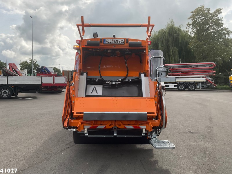 FUSO Canter 9C18 Zoeller 7m³ - Smetarski tovornjak: slika 4 FUSO Canter 9C18 Zoeller 7m³ - Smetarski tovornjak: slika 4