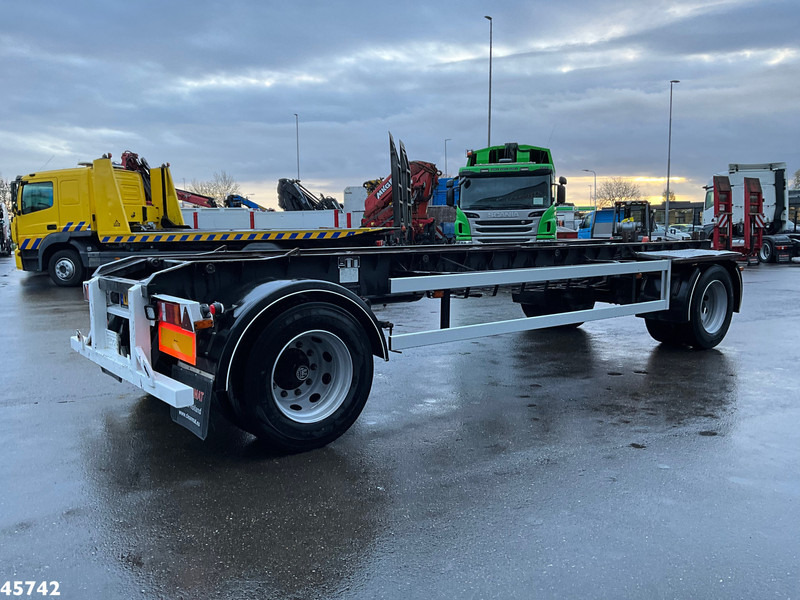 Floor 2-assige container aanhangwagen - Kontejnerska prikolica/ Prikolica z zamenljivim tovoriščem: slika 4 Floor 2-assige container aanhangwagen - Kontejnerska prikolica/ Prikolica z zamenljivim tovoriščem: slika 4