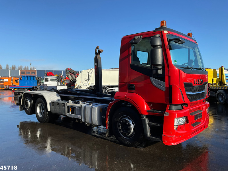 Iveco Stralis AD260S33 Euro 6 Multilift 20 Ton haakarmsysteem Just 197.693 Km! - Kotalni prekucni tovornjak: slika 3 Iveco Stralis AD260S33 Euro 6 Multilift 20 Ton haakarmsysteem Just 197.693 Km! - Kotalni prekucni tovornjak: slika 3