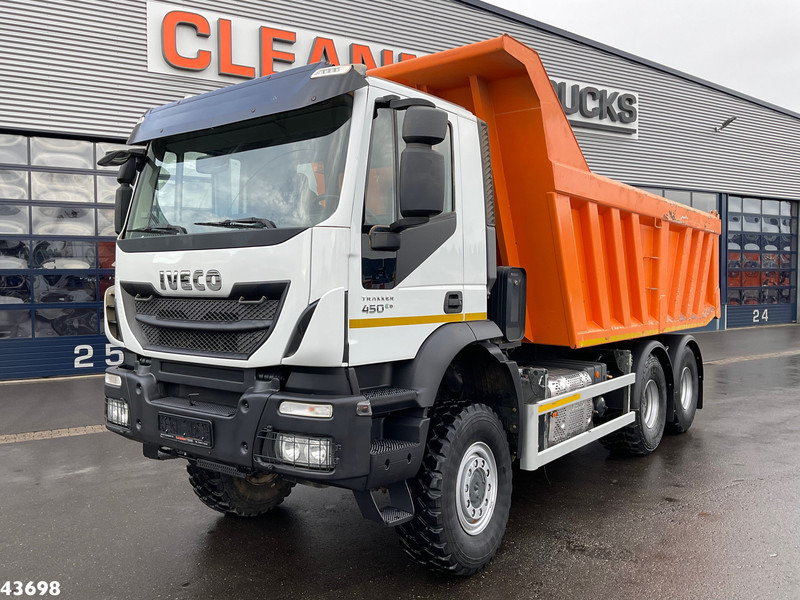 Iveco Trakker AD260TW450 6x6 Euro 6 Manual Full steel Just 25.974 km! - Tovornjak prekucnik: slika 2 Iveco Trakker AD260TW450 6x6 Euro 6 Manual Full steel Just 25.974 km! - Tovornjak prekucnik: slika 2