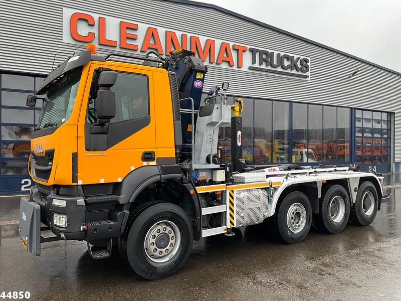 Kotalni prekucni tovornjak, Tovornjak z dvigalom Iveco Trakker AD380T41W 8x6 Euro 6 HMF 19 Tonmeter Z-kraan: slika 6