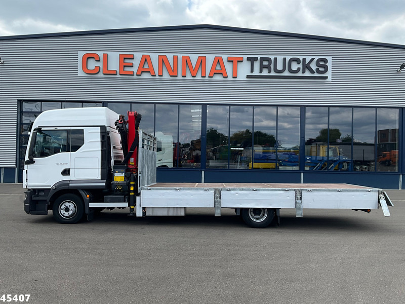 MAN TGL 12.220 Euro 6 Palfinger 11 Tonmeter laadkraan Just 60.518 km! - Tovornjak z dvigalom: slika 4 MAN TGL 12.220 Euro 6 Palfinger 11 Tonmeter laadkraan Just 60.518 km! - Tovornjak z dvigalom: slika 4