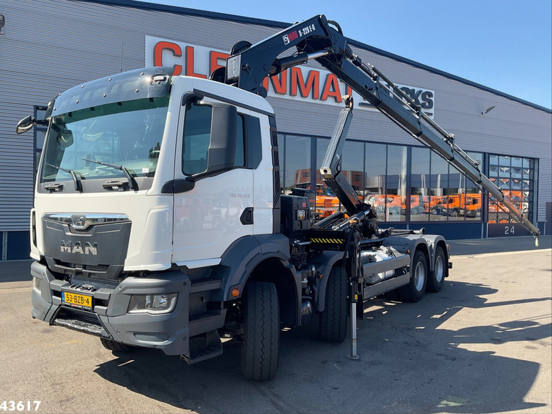 MAN TGS 32.470 8x4 Euro 6 Hiab 22 Tonmeter laadkraan Just 68.765 Km! - Tovornjak z dvigalom: slika 1 MAN TGS 32.470 8x4 Euro 6 Hiab 22 Tonmeter laadkraan Just 68.765 Km! - Tovornjak z dvigalom: slika 1