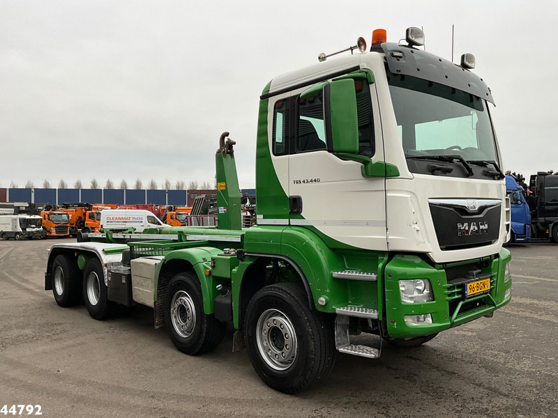 MAN TGS 43.440 8x4 Euro 6 VDL 40 Ton haakarmsysteem - Kotalni prekucni tovornjak: slika 3 MAN TGS 43.440 8x4 Euro 6 VDL 40 Ton haakarmsysteem - Kotalni prekucni tovornjak: slika 3
