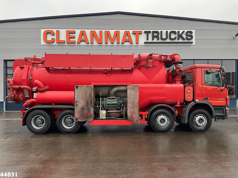 Mercedes-Benz Actros 4141 8x4 RVS Naaktgeboren drogestoffen Just 99.291 km! - Vakuumski tovornjak: slika 4 Mercedes-Benz Actros 4141 8x4 RVS Naaktgeboren drogestoffen Just 99.291 km! - Vakuumski tovornjak: slika 4