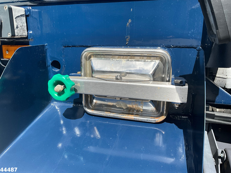 Smetarski tovornjak Mercedes-Benz Atego 1524 Euro 6 Fratelli Mazzocchia 12m²: slika 11 Smetarski tovornjak Mercedes-Benz Atego 1524 Euro 6 Fratelli Mazzocchia 12m²: slika 11