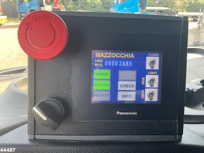 Smetarski tovornjak Mercedes-Benz Atego 1524 Euro 6 Fratelli Mazzocchia 12m²: slika 16 Smetarski tovornjak Mercedes-Benz Atego 1524 Euro 6 Fratelli Mazzocchia 12m²: slika 16