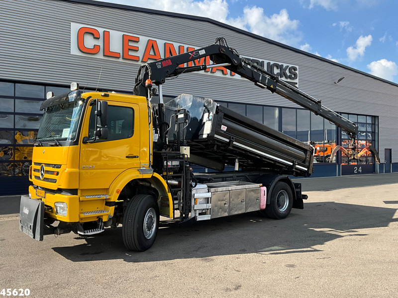 Mercedes-Benz Axor 2124 AK 4x4 Hiab 12 Tonmeter laadkraan Just 208.719 km! - Tovornjak prekucnik, Tovornjak z dvigalom: slika 1 Mercedes-Benz Axor 2124 AK 4x4 Hiab 12 Tonmeter laadkraan Just 208.719 km! - Tovornjak prekucnik, Tovornjak z dvigalom: slika 1