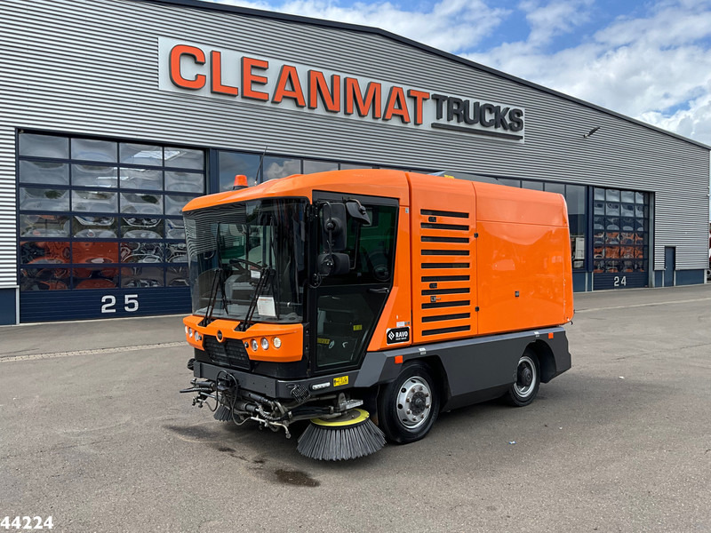 Ravo 540 Euro 6 - Vozilo za pometanje: slika 2 Ravo 540 Euro 6 - Vozilo za pometanje: slika 2