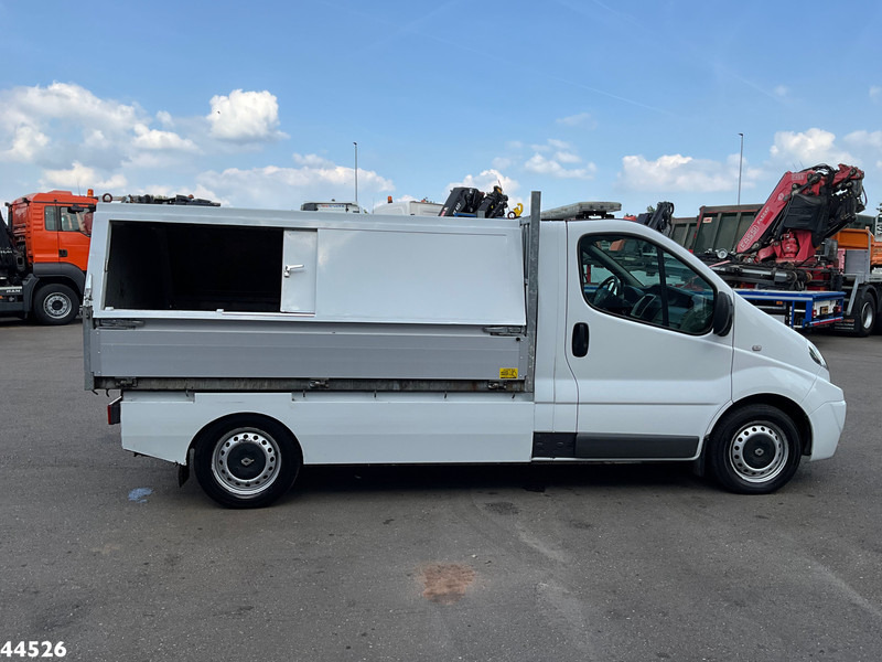 Renault Trafic 2.0 dCi Veeg-vuil kipper - Smetarski tovornjak: slika 4 Renault Trafic 2.0 dCi Veeg-vuil kipper - Smetarski tovornjak: slika 4