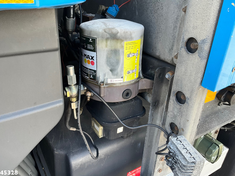 Tovornjak avtotransporter Scania P 410 8x2 Euro 6 Retarder Autotransporter met hydraulische oprijrampen: slika 14 Tovornjak avtotransporter Scania P 410 8x2 Euro 6 Retarder Autotransporter met hydraulische oprijrampen: slika 14