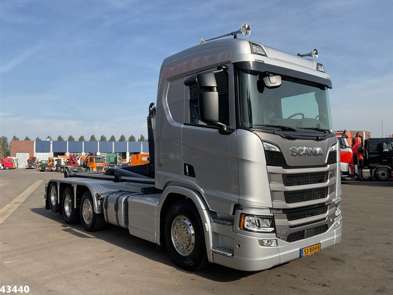 Scania R 770 V8 Euro 6 Retarder VDL 30 Ton haakarmsysteem NEW AND UNUSED! - Kotalni prekucni tovornjak: slika 3 Scania R 770 V8 Euro 6 Retarder VDL 30 Ton haakarmsysteem NEW AND UNUSED! - Kotalni prekucni tovornjak: slika 3