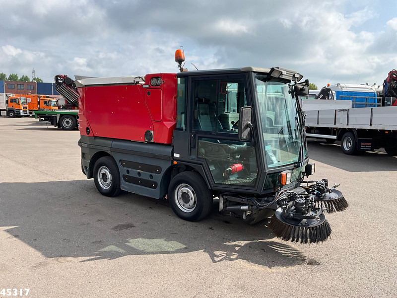 Schmidt Compact 200 - Vozilo za pometanje: slika 5 Schmidt Compact 200 - Vozilo za pometanje: slika 5