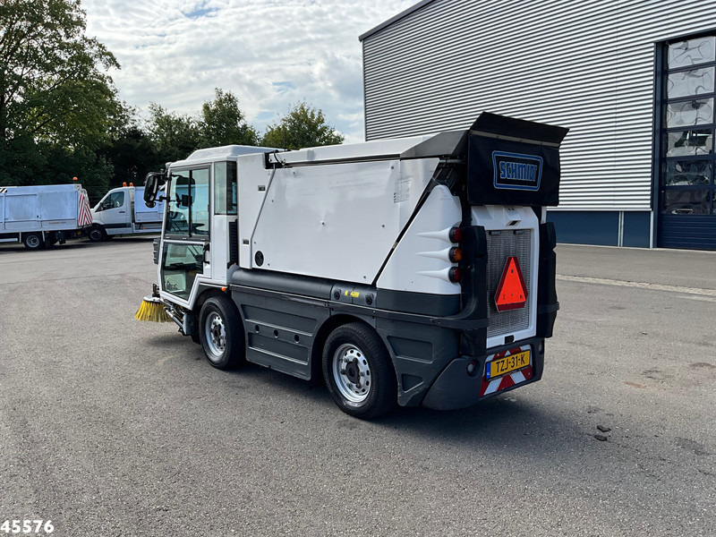 Schmidt Swingo Compact 200 Euro 6 - Vozilo za pometanje: slika 4 Schmidt Swingo Compact 200 Euro 6 - Vozilo za pometanje: slika 4