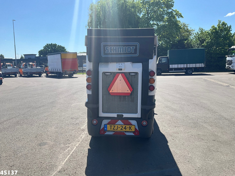 Schmidt Swingo Compact 200 Euro 6 - Vozilo za pometanje: slika 3 Schmidt Swingo Compact 200 Euro 6 - Vozilo za pometanje: slika 3