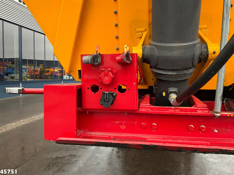 DAF FTG XF 530 6x2 Euro 6 ZF Intarder Kiphydrauliek + OVA 2-assige kipoplegger 32m³ - Vlačilec: slika 4 DAF FTG XF 530 6x2 Euro 6 ZF Intarder Kiphydrauliek + OVA 2-assige kipoplegger 32m³ - Vlačilec: slika 4